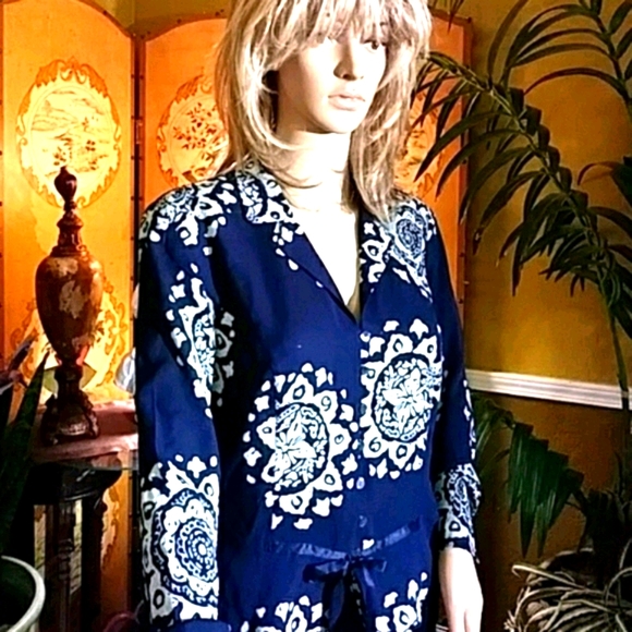 🌟Talbot blouse🌹 - Picture 4 of 4